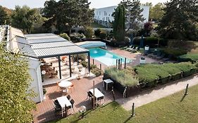 Novotel Chartres Hotel 4* France